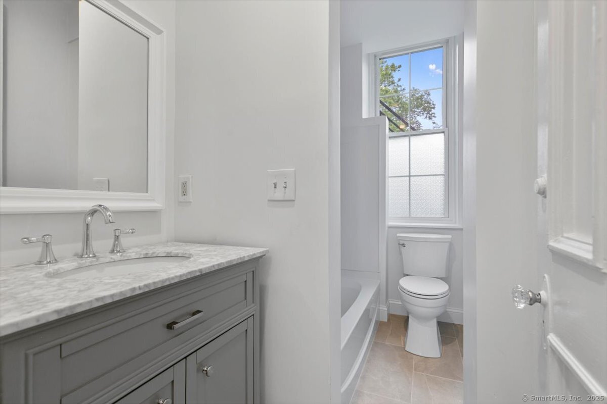 284 Orange, New Haven, 06510, 4 Bedrooms Bedrooms, ,2 BathroomsBathrooms,Residential Rental,For Sale,Orange,24103394