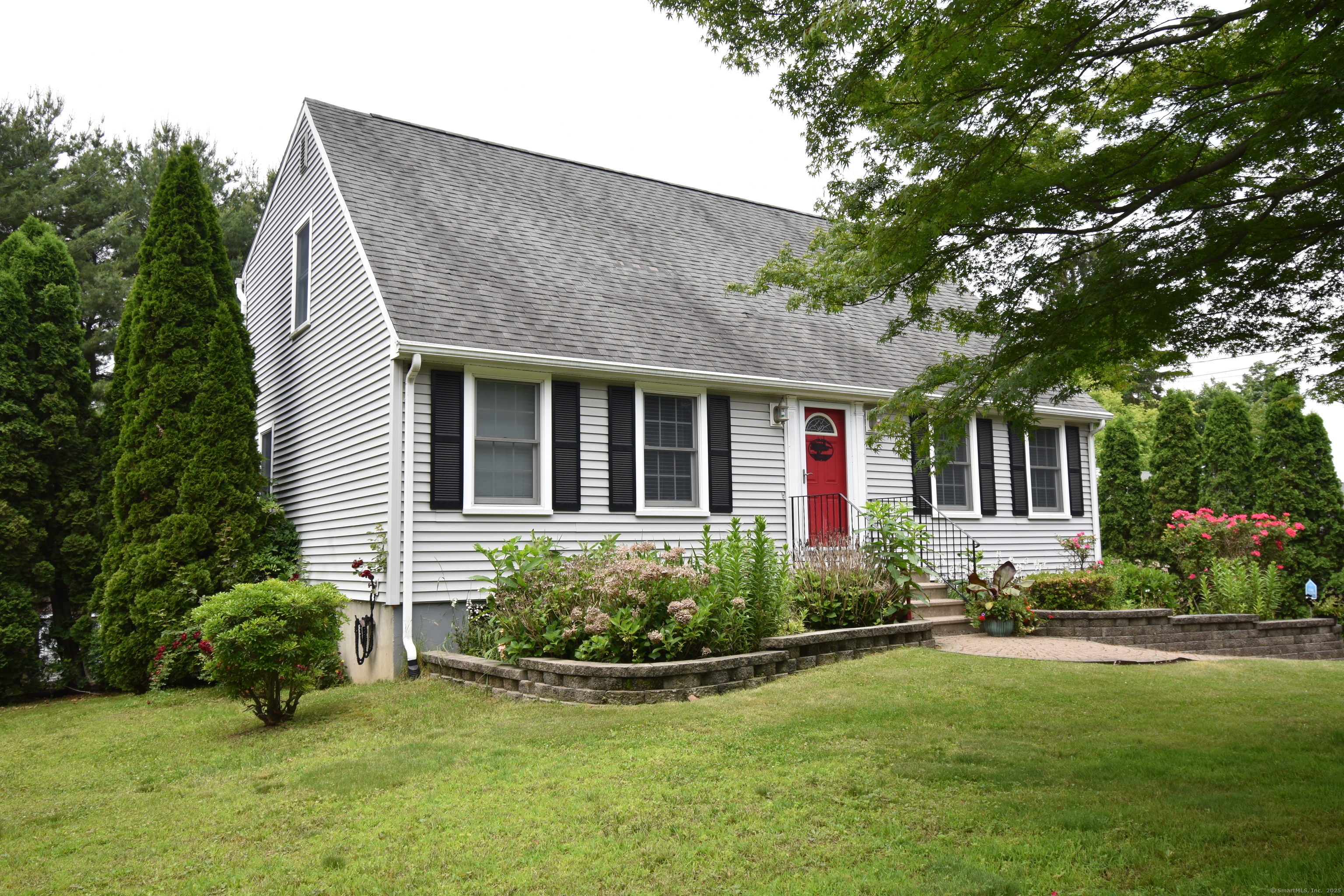 654 West Street Southington CT