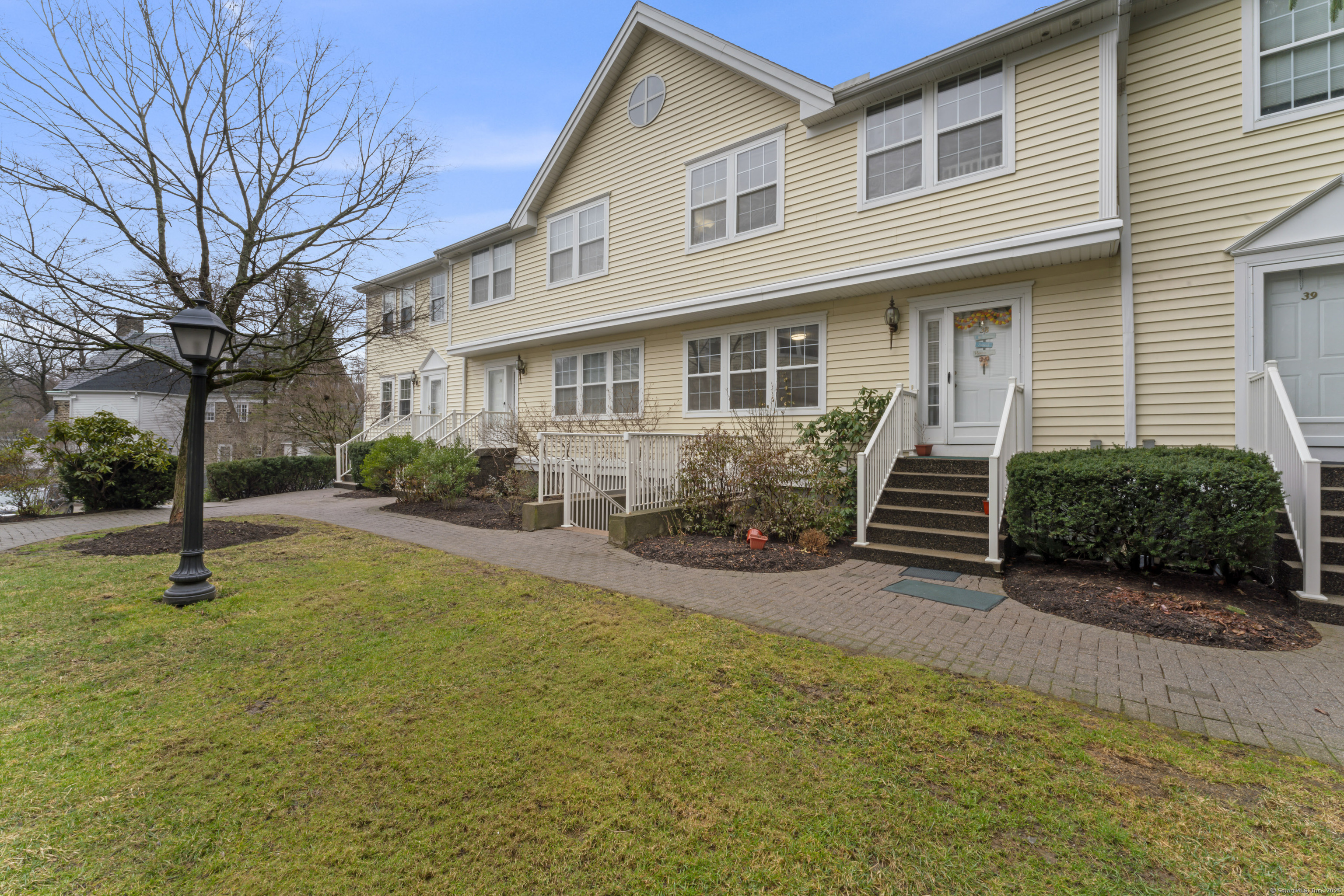 629 Danbury Road Ridgefield CT