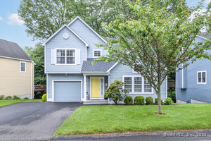 14 Linden Heights, Unit 14
