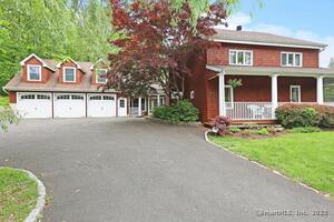 Homes for sale in Ridgefield, CT | 252 Florida Hill Rd, Ridgefield, CT 06877 | MLS# 24103463