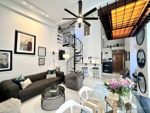 125 Washington Street, Unit APT 306