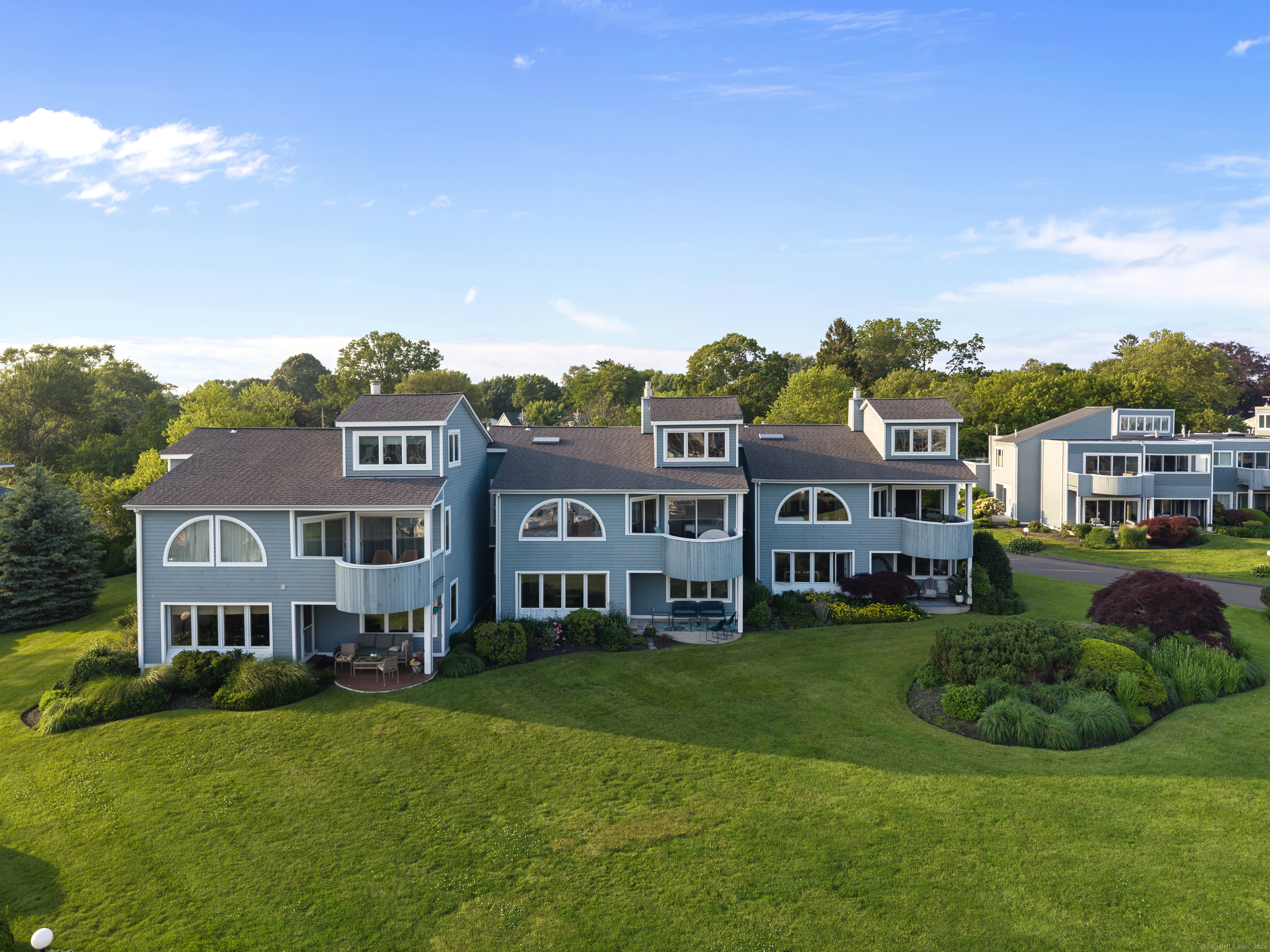 8 Oyster Landing Road Milford CT