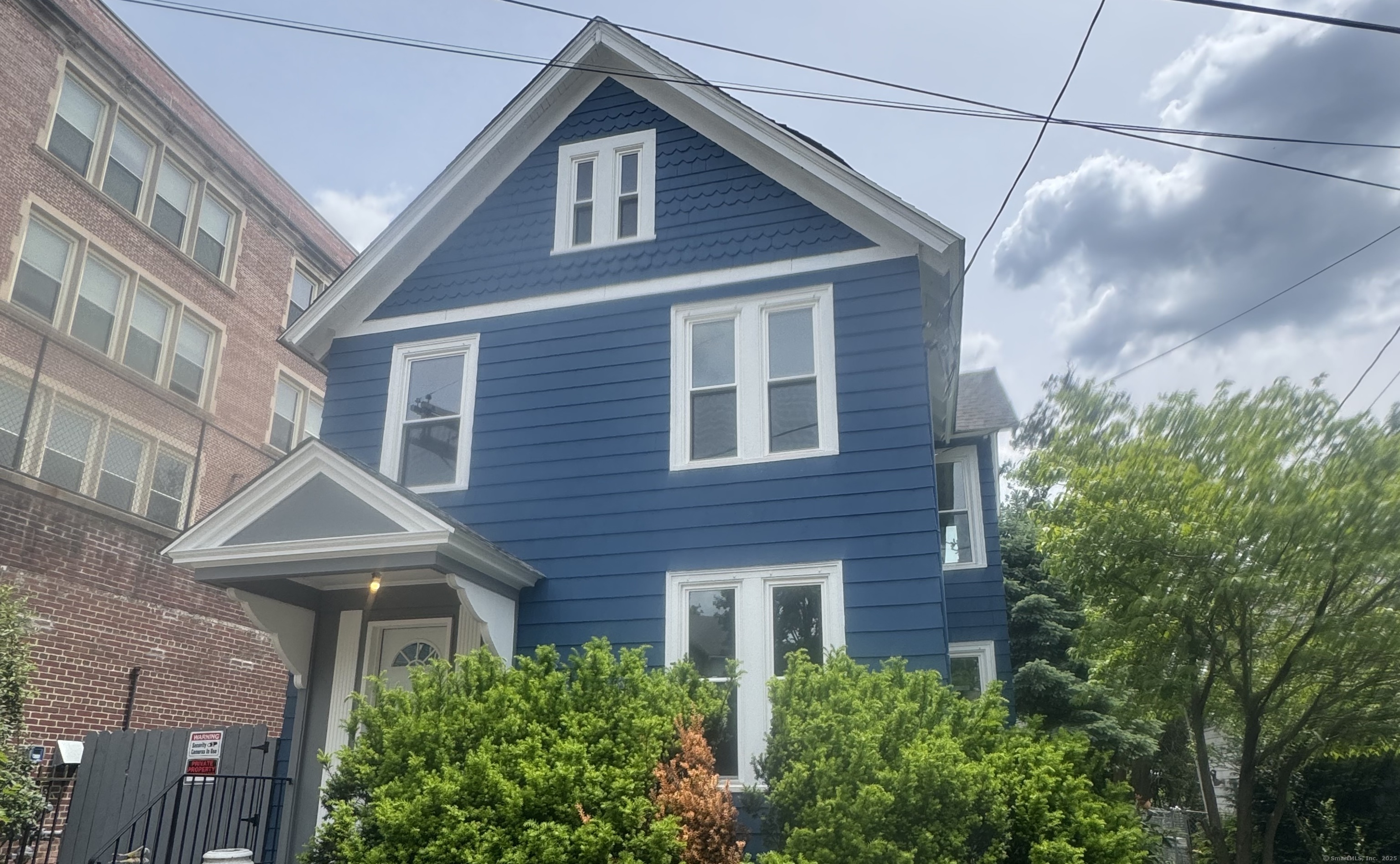 18 Pine Street Waterbury CT
