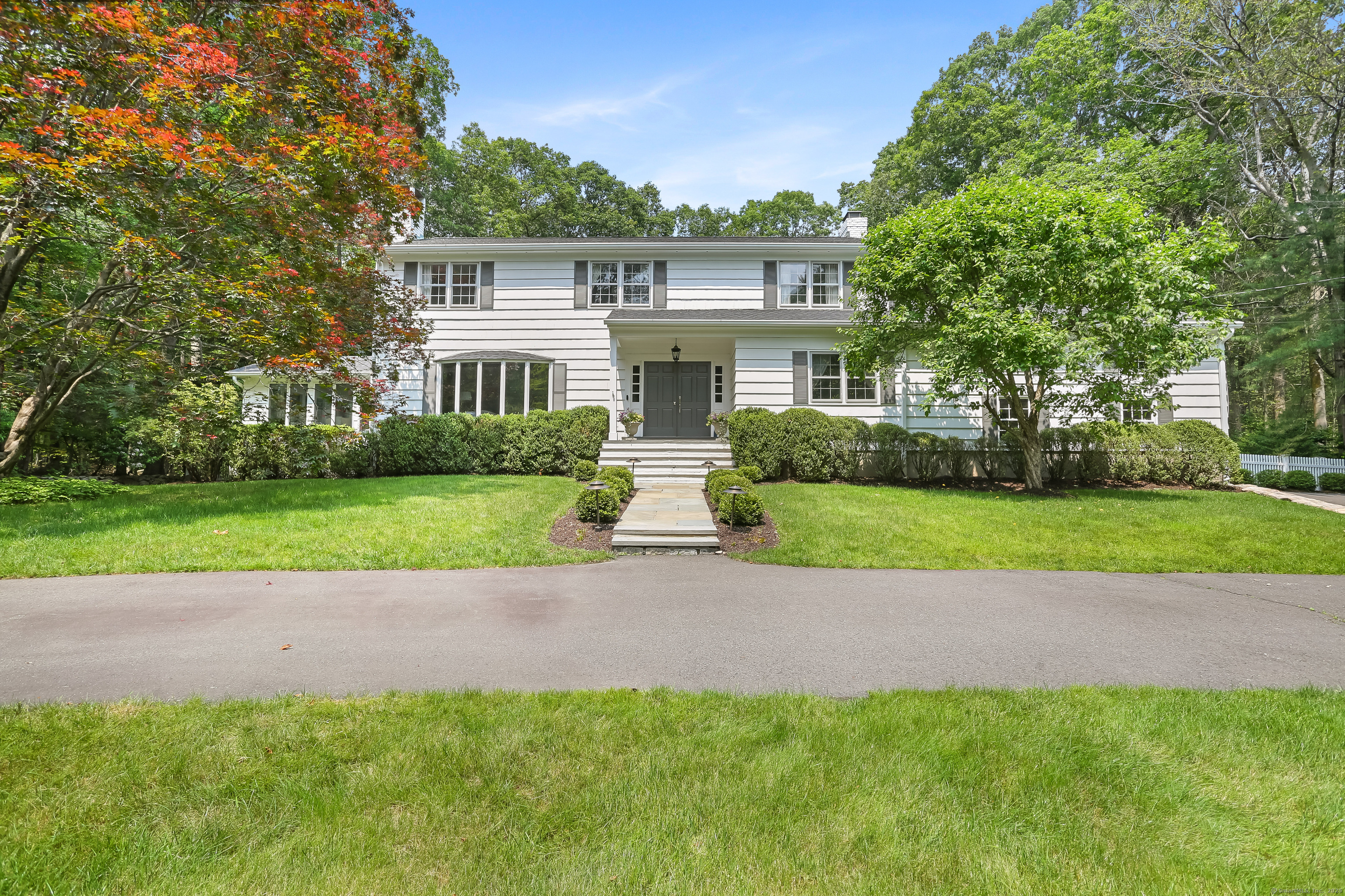 127 Danforth Drive New Canaan CT
