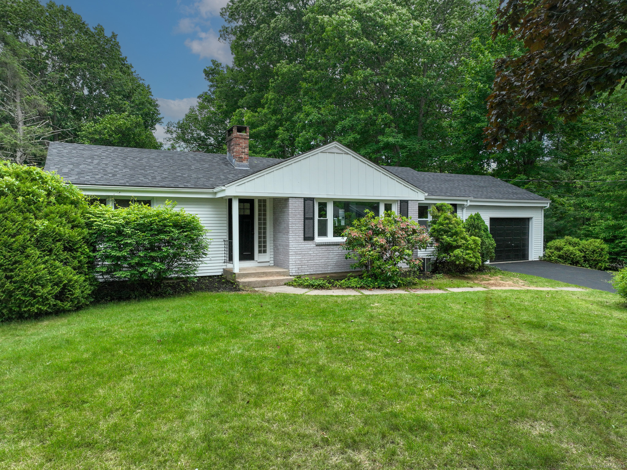 16 Petemont Drive Farmington CT