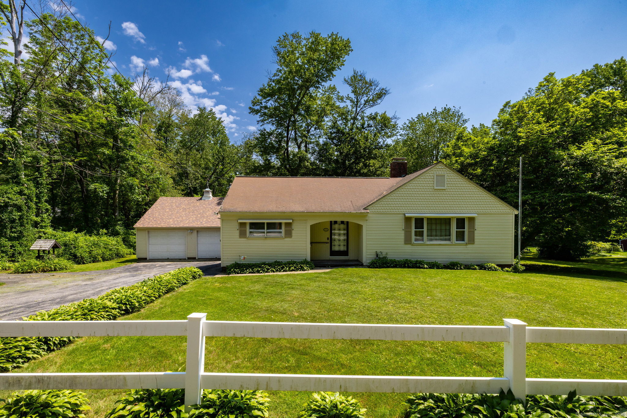 71 Hennequin Road Columbia CT
