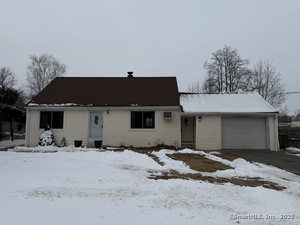 Homes for sale in Middletown, CT | 35 Boston Rd, Middletown, CT 06457 | MLS# 24104403