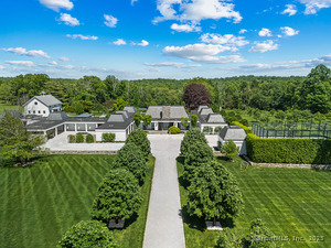 Homes for sale in Fairfield, CT | 4800 Congress St, Fairfield, CT 06824 | MLS# 24104335