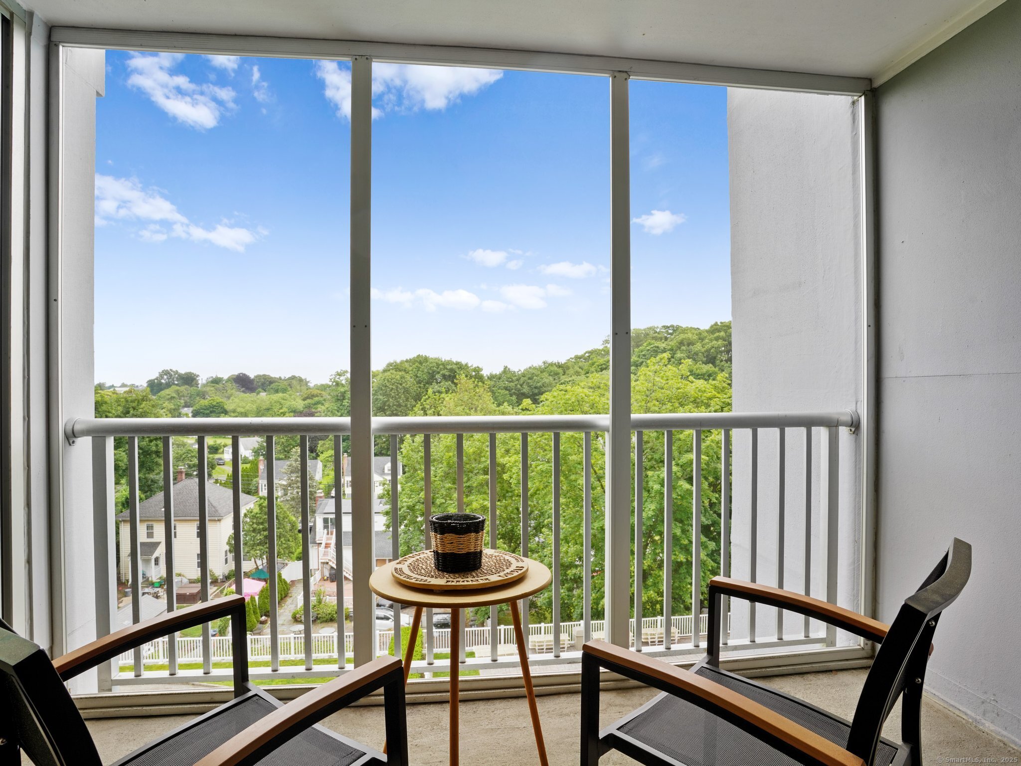1 Strawberry Hill Avenue APT 5F