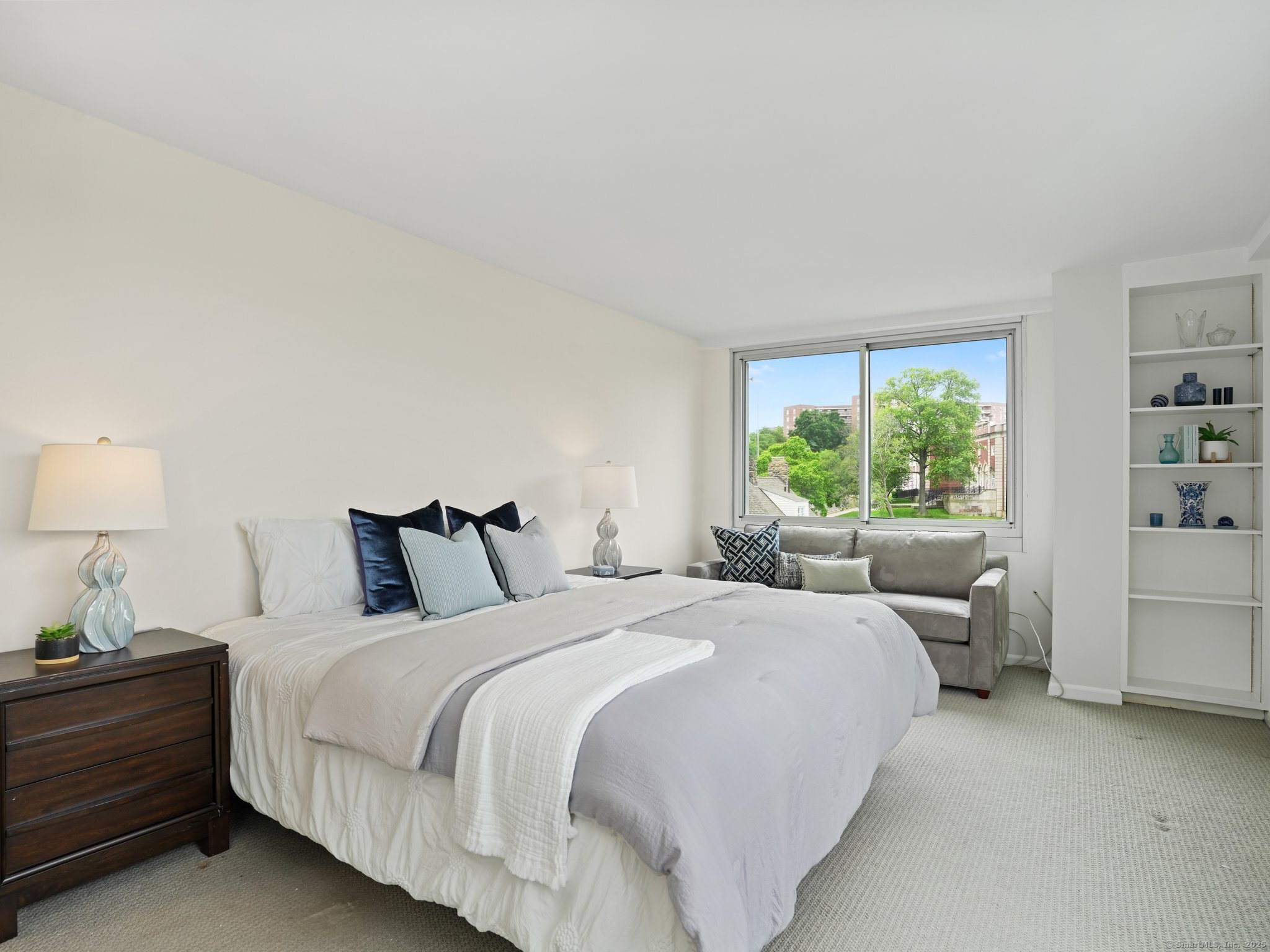 1 Strawberry Hill Avenue APT 5F