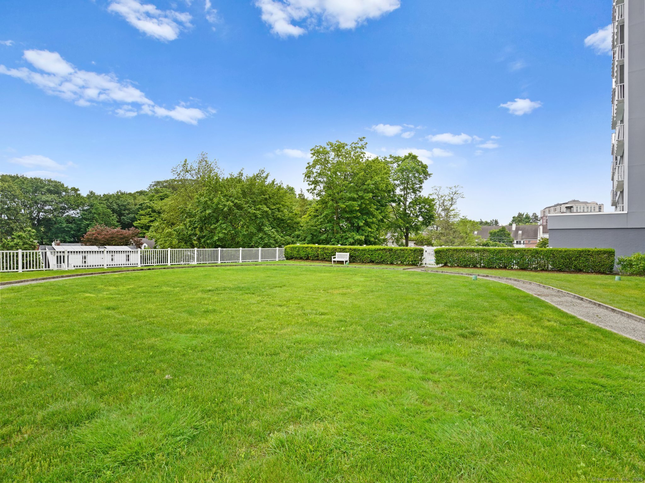 1 Strawberry Hill Avenue APT 5F