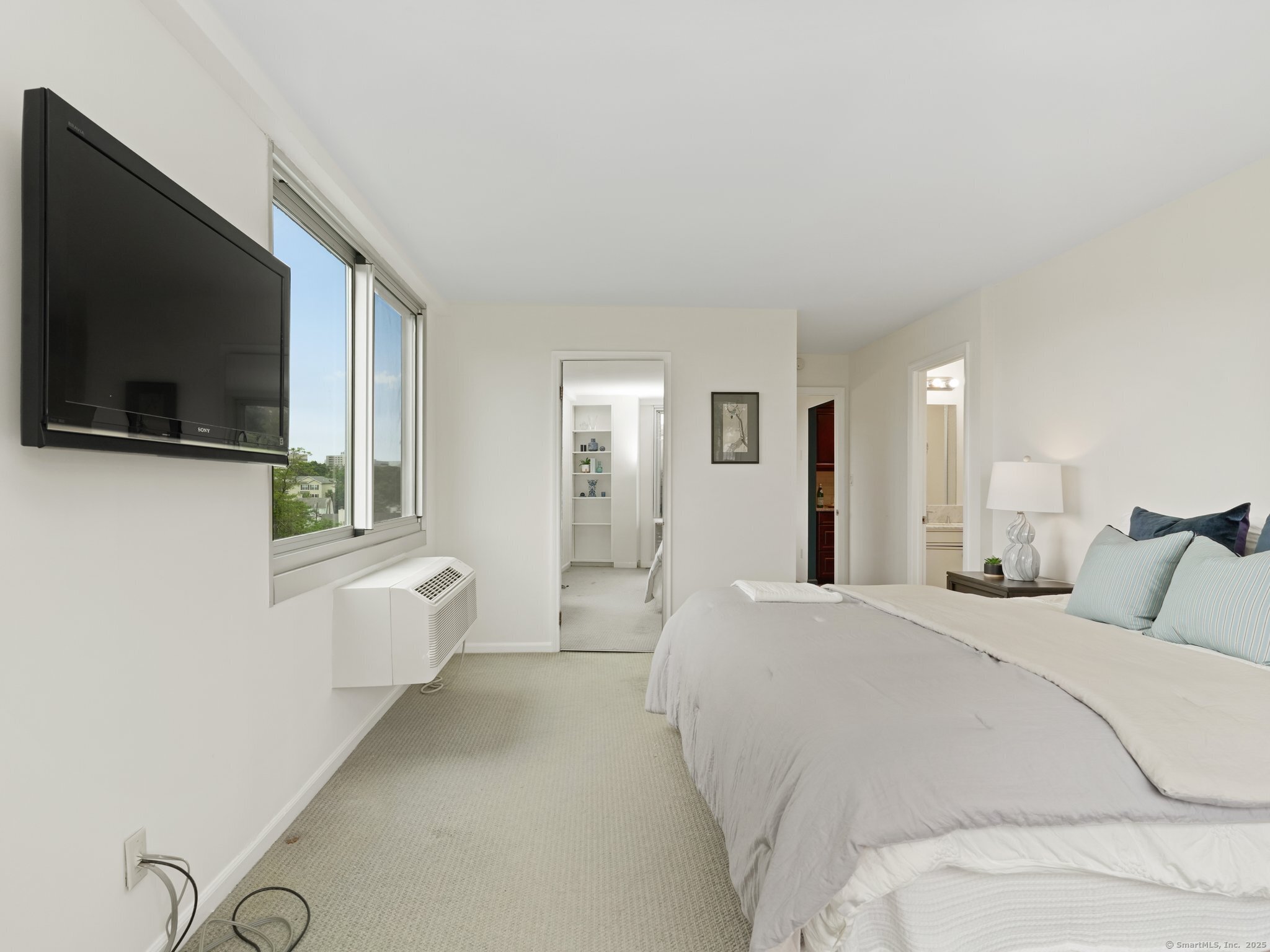 1 Strawberry Hill Avenue APT 5F