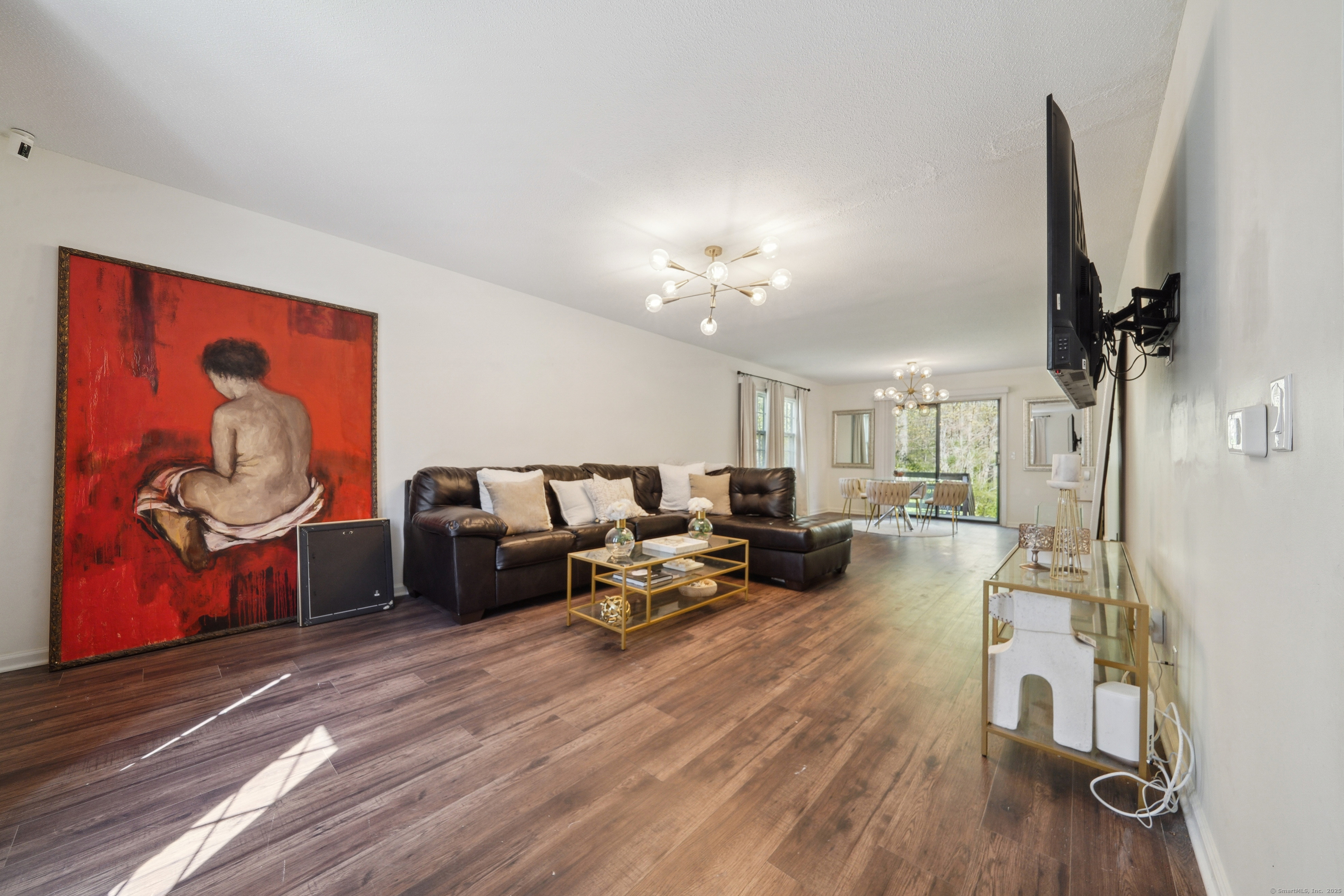 7 Derbyshire, Derby, 06418, 3 Bedrooms Bedrooms, ,2 BathroomsBathrooms,Condo/co-op For Sale,For Sale,Derbyshire,24104852