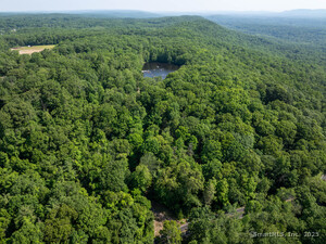 Homes for sale in Prospect, CT | 81 Mountain Rd, Prospect, CT 06712 | MLS# 24104671