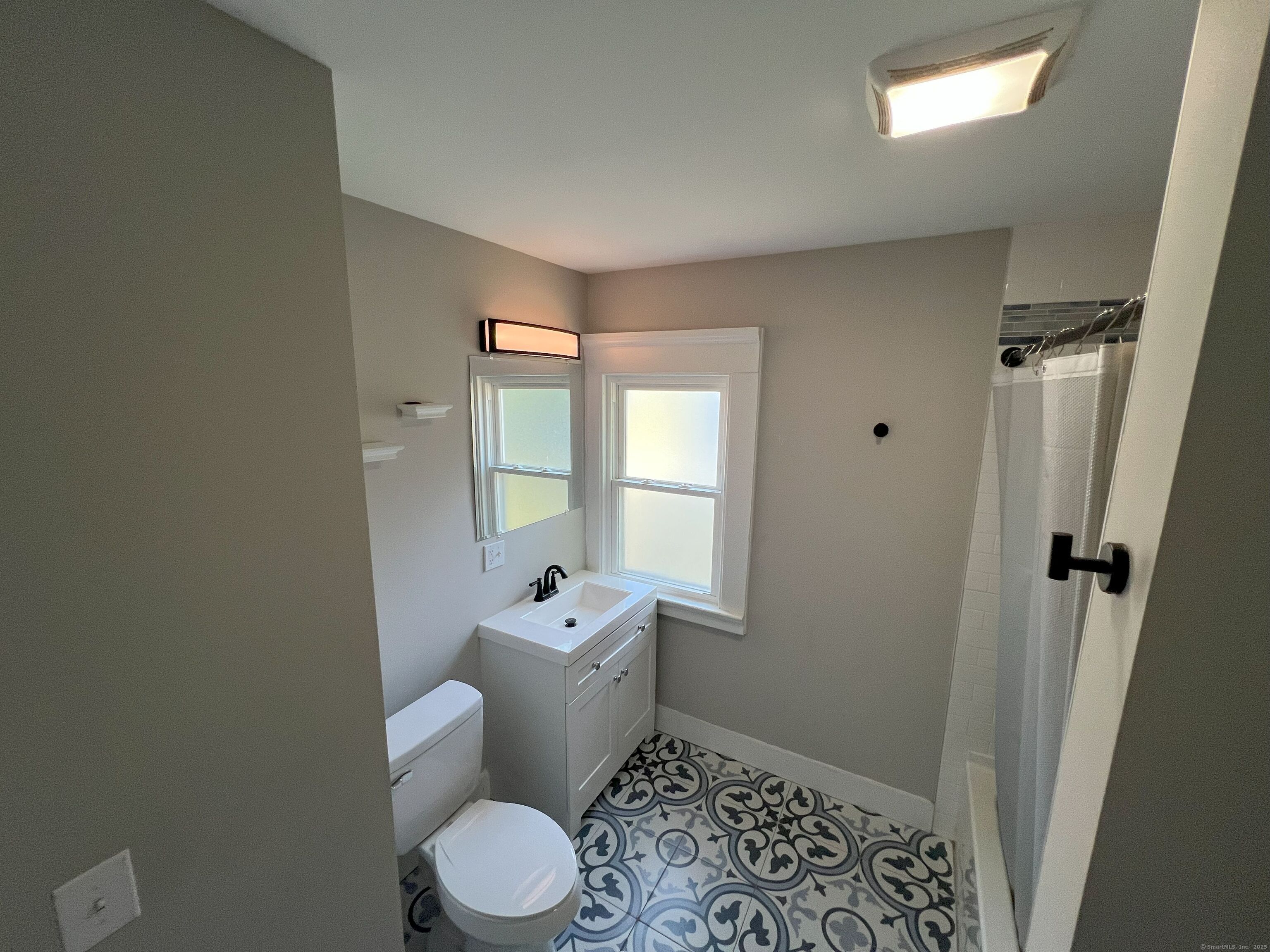43 Pendleton, New Haven, 06511, 3 Bedrooms Bedrooms, ,1 BathroomBathrooms,Residential Rental,For Sale,Pendleton,24099419