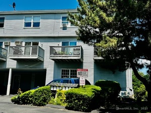 133 Main Street, Unit APT 4