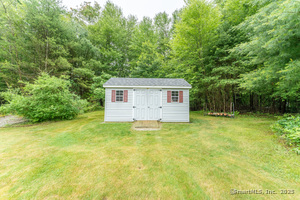 Homes for sale in Woodstock, CT | 39 Grey Fox Lndg, Woodstock, CT 06281 | MLS# 24104361