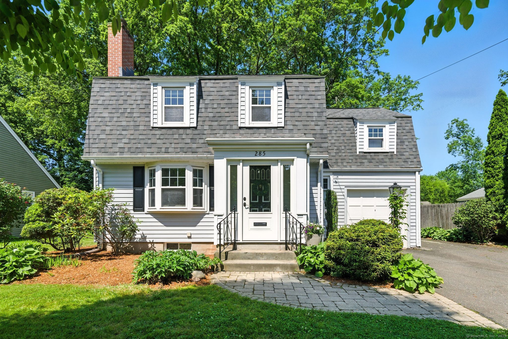 285 Auburn Road West Hartford CT