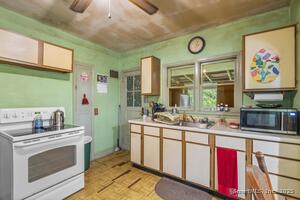 Homes for sale in East Haven, CT | 57 Laurel St, East Haven, CT 06512 | MLS# 24105488