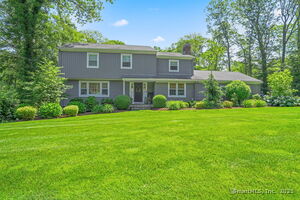 112 Greenbrier Road