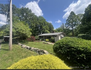 12 Fox Road