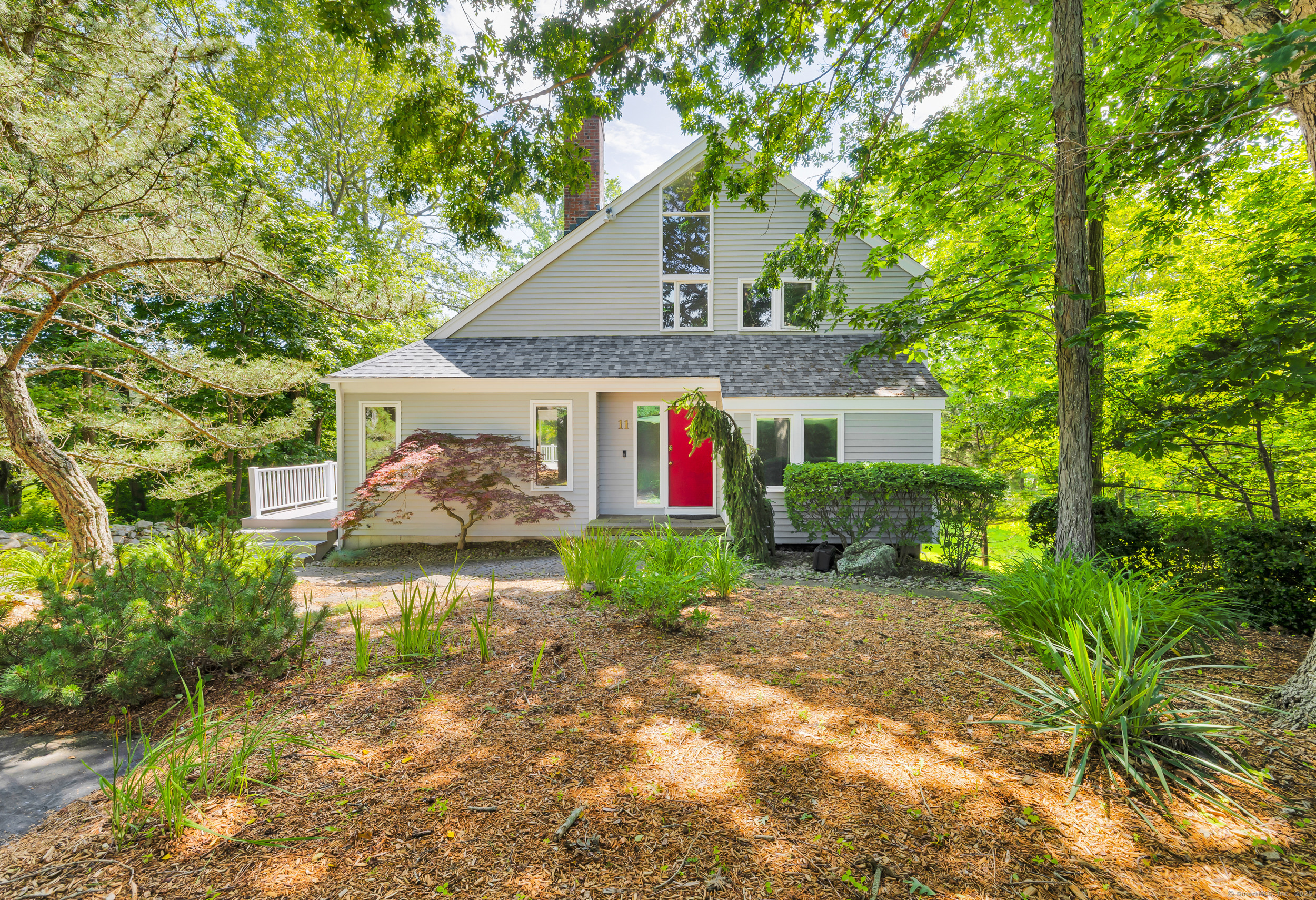 11 Island Bay Circle Guilford CT