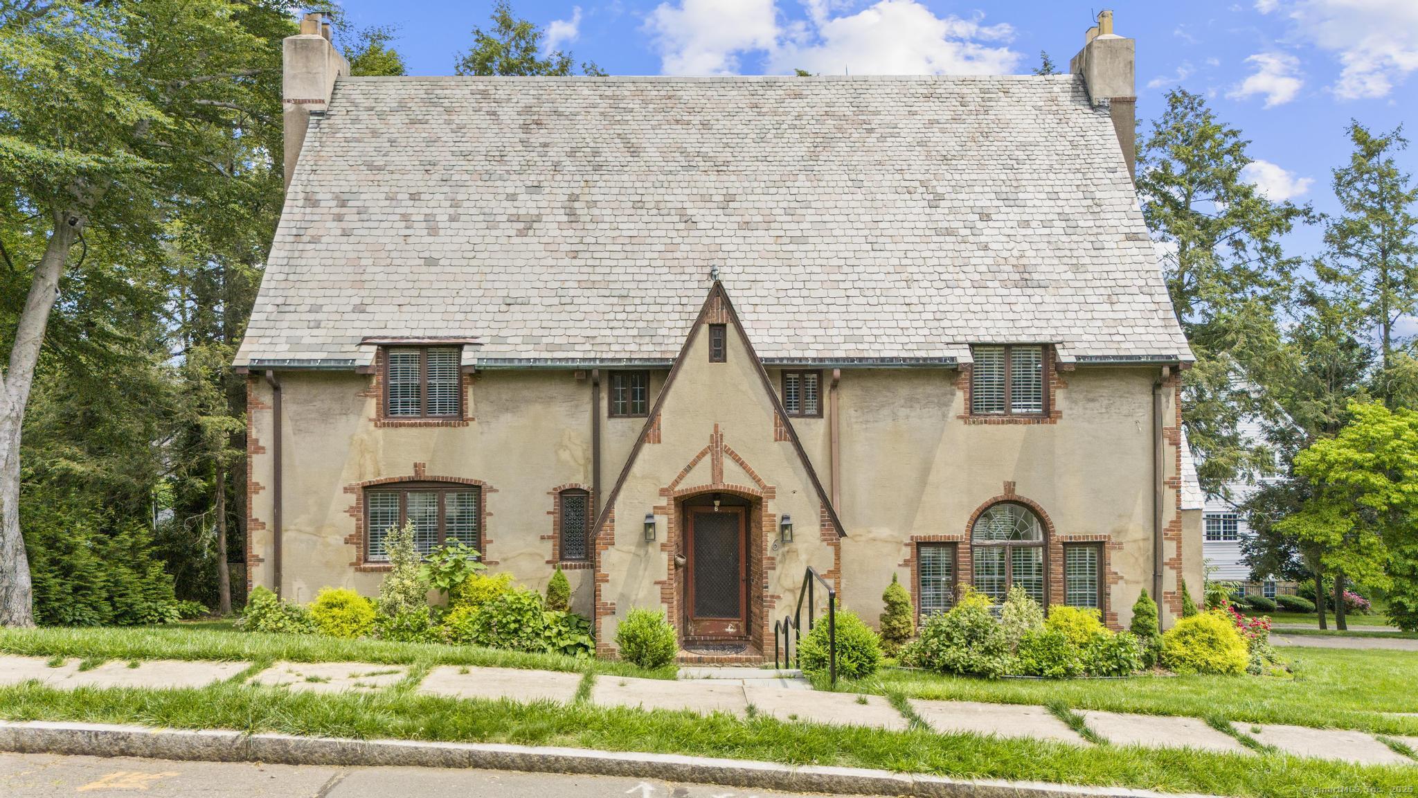 6 Hill Drive West Hartford CT