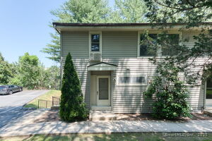 Homes for sale in Norwich, CT | 118 Sheraton Ln #118, Norwich, CT 06360 | MLS# 24105376