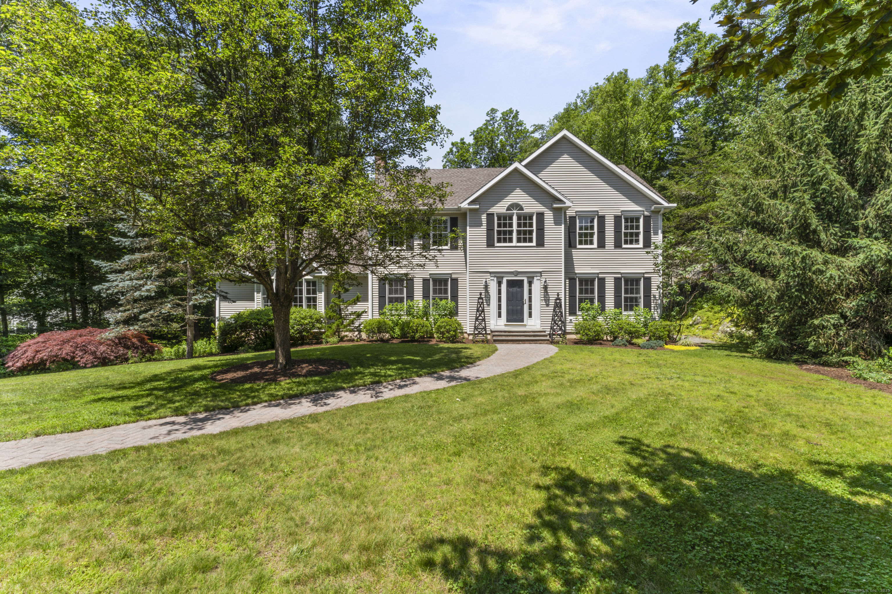 6 Owl Ridge Lane Newtown CT