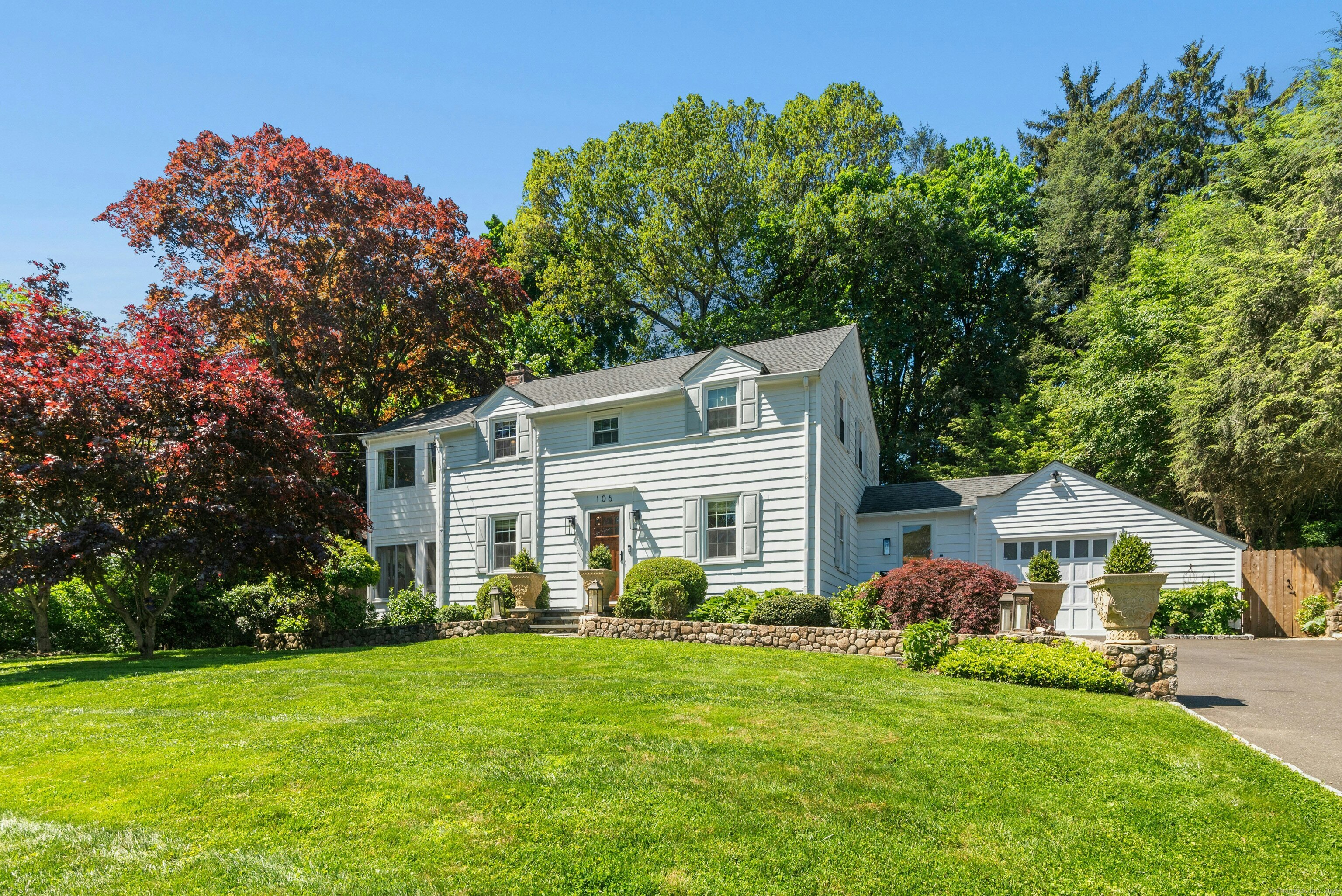 106 Kimberly Place New Canaan CT