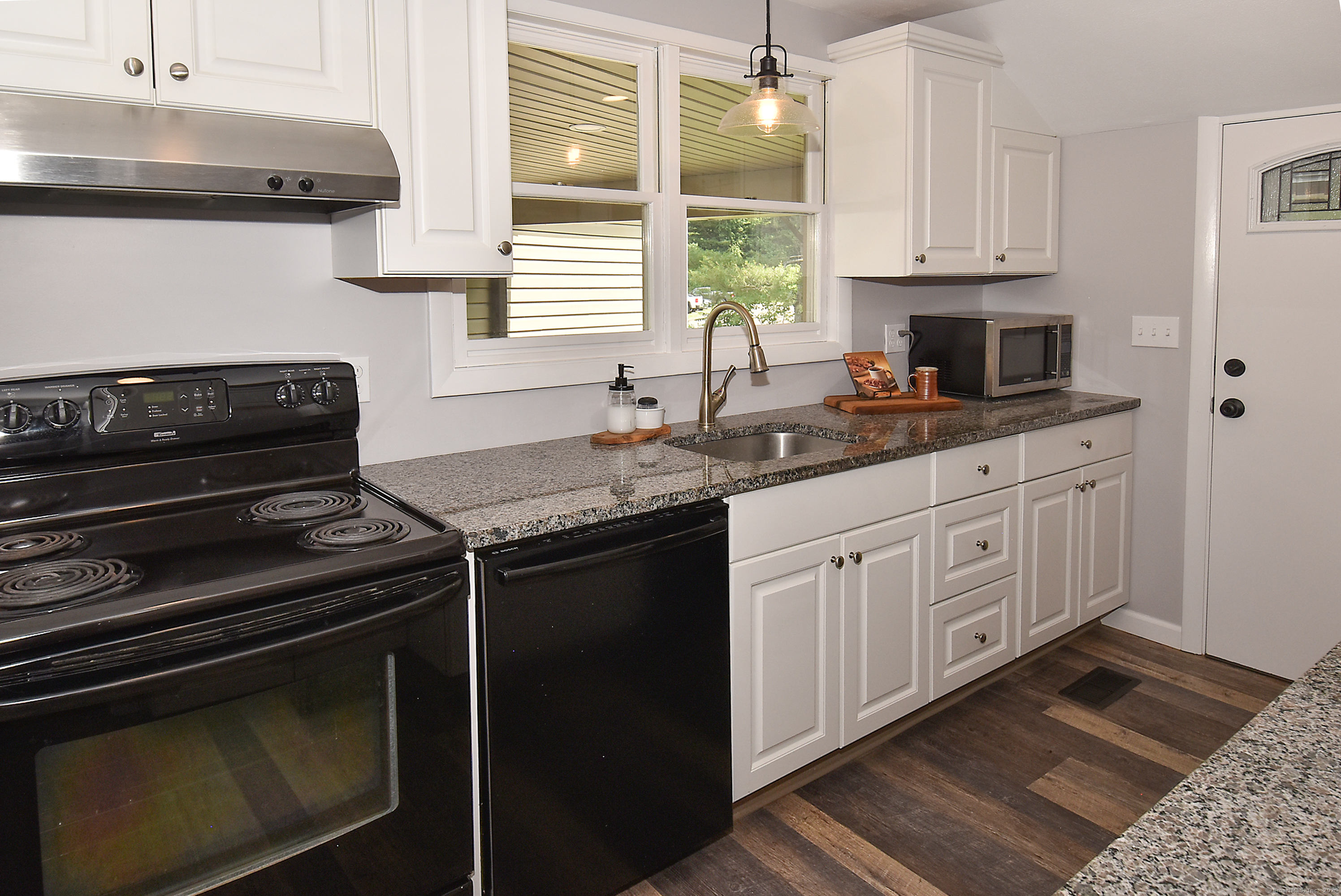 20 Battle Street, Somers, CT 06071 - Thumbnail 14