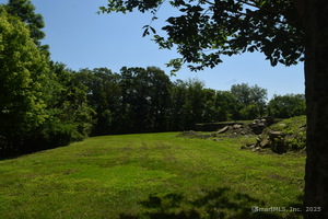 Homes for sale in Ridgefield, CT | 80 Lounsbury Ln, Ridgefield, CT 06877 | MLS# 24106496