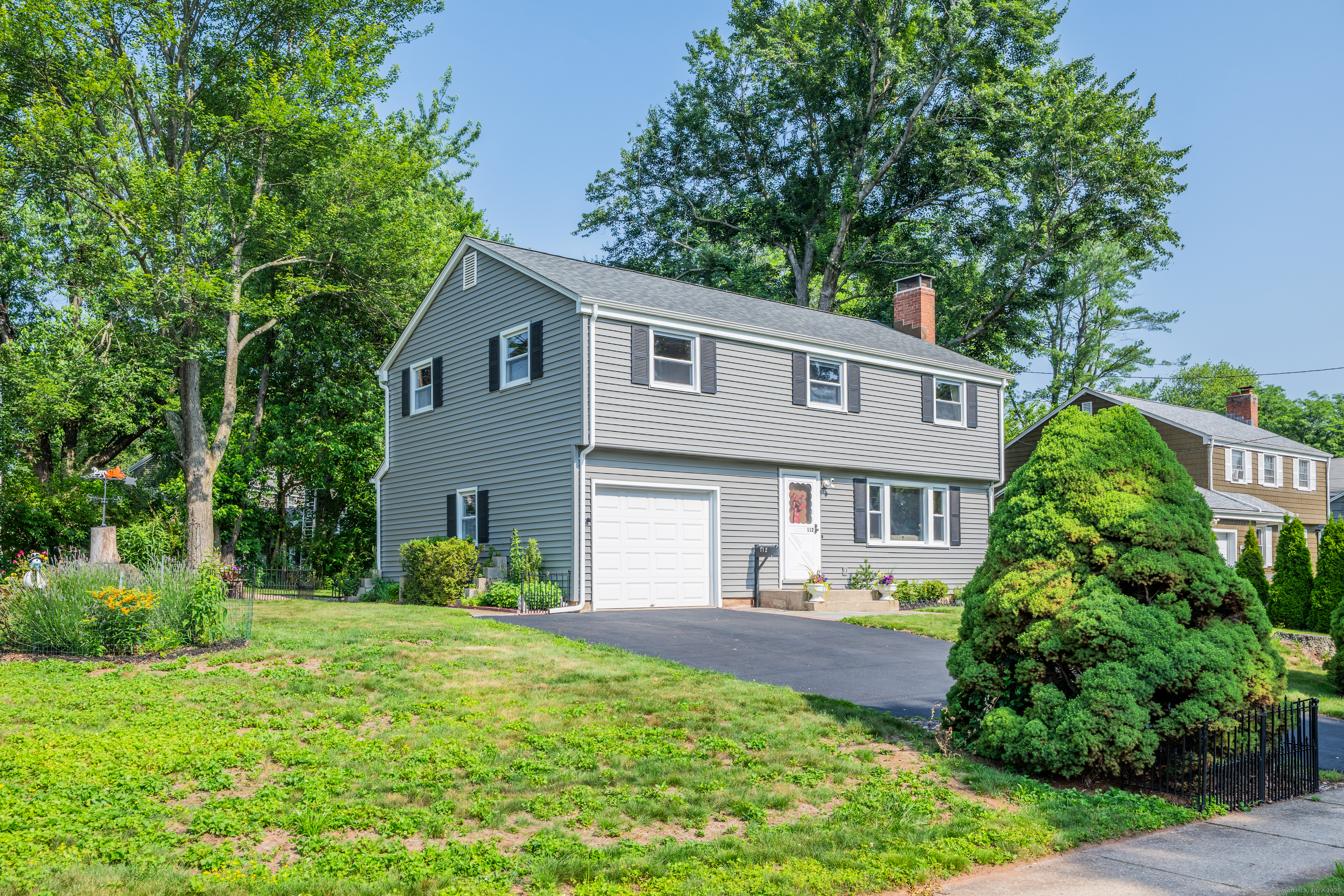 112 Shadow Lane West Hartford CT