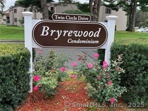 711 Twin Circle Drive South Windsor CT