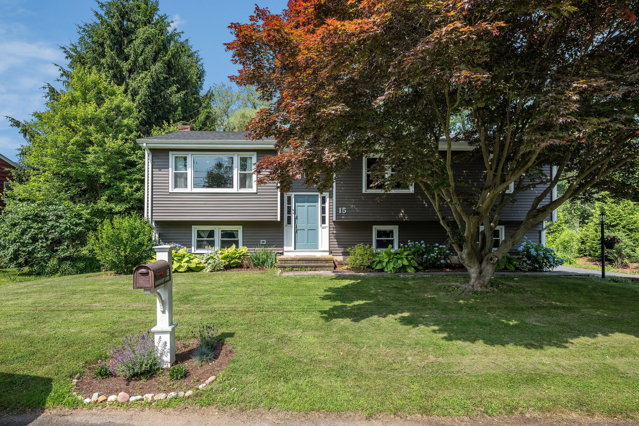 15 Rosemary Lane Guilford CT