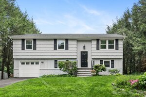 232 Woodridge Drive