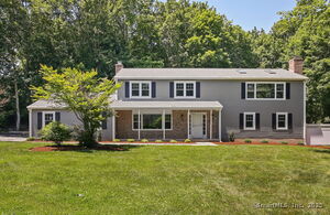 21 Regency Drive