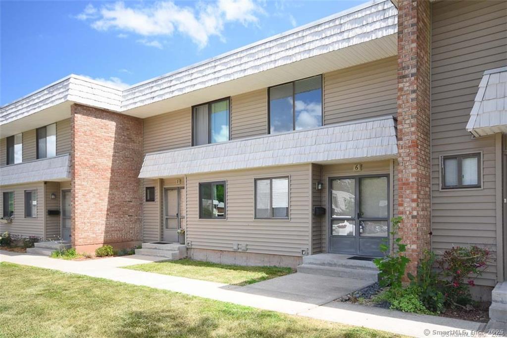 6 Cedarland Court Cromwell CT