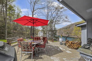 Homes for sale in Newtown, CT | 25 Brookbridge Dr, Newtown, CT 06482 | MLS# 24106765