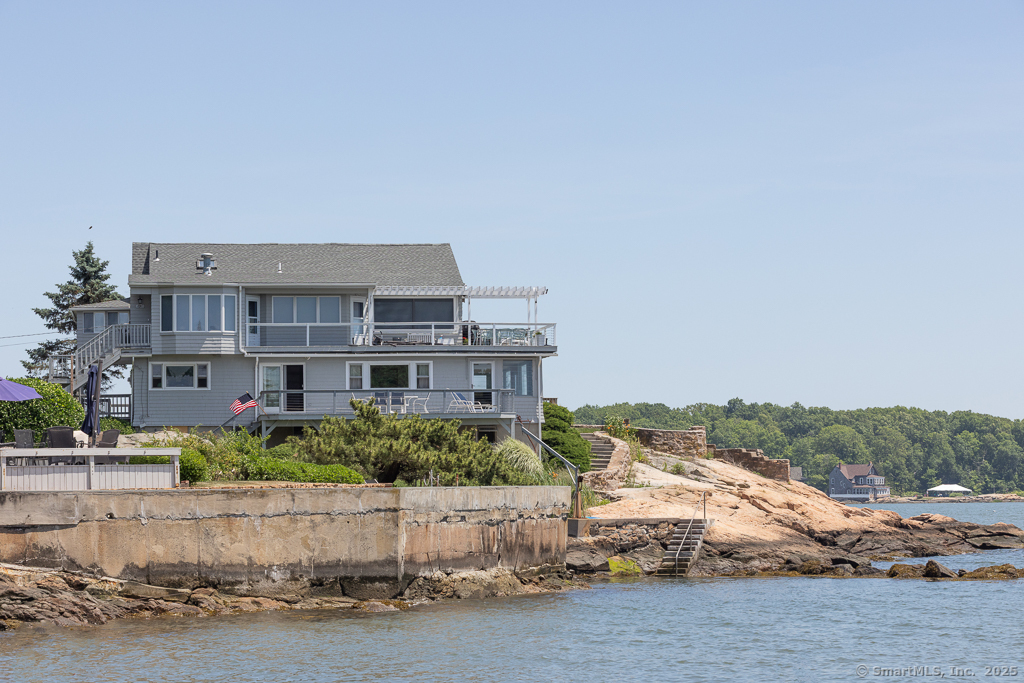 105 Beckett Avenue Branford CT