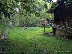 Homes for sale in Easton, CT | 35 Sturbridge Rd, Easton, CT 06612 | MLS# 24107324