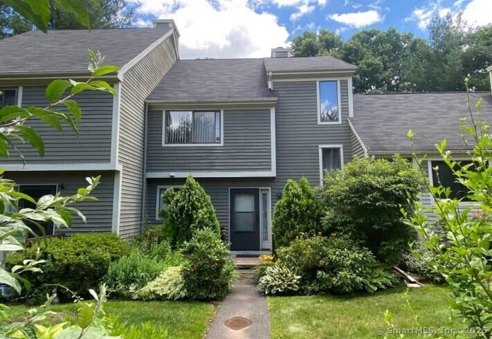 6 Wild Rose Court Bloomfield CT