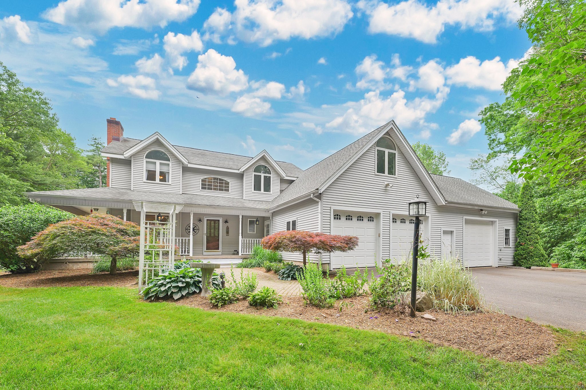 8 Brendans Way Granby CT