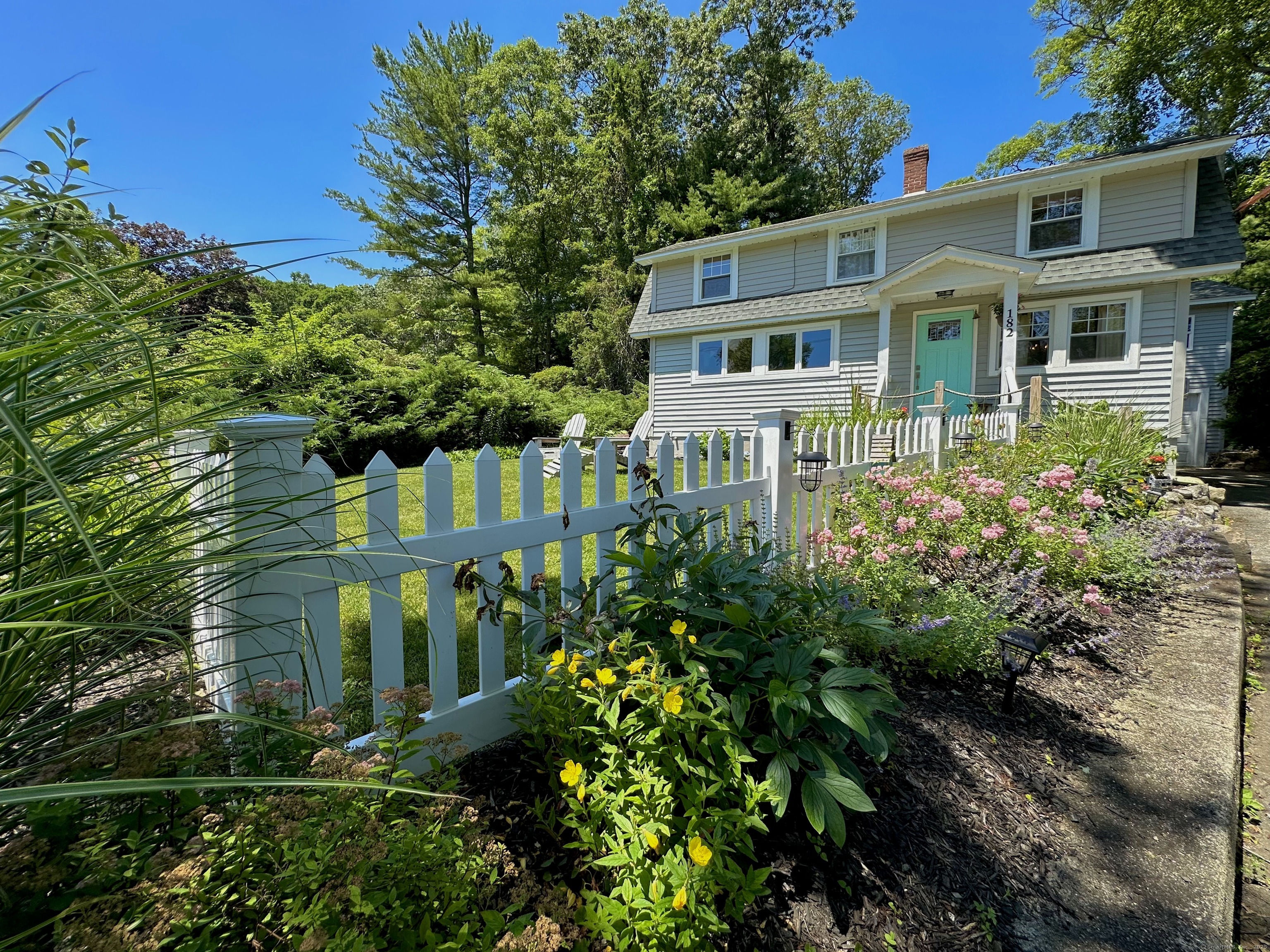 182 Oswegatchie Road Waterford CT