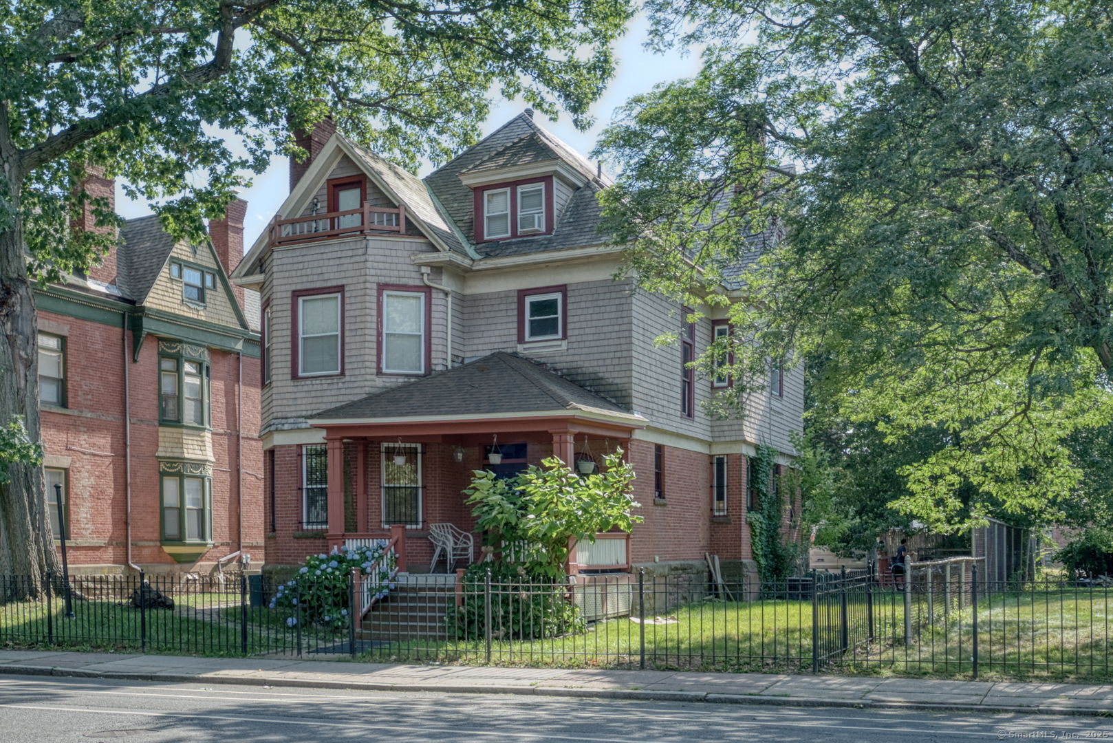 91 Wethersfield Avenue Hartford CT