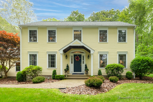 Homes for sale in Middlebury, CT | 111 Dwyer Rd, Middlebury, CT 06762 | MLS# 24101389