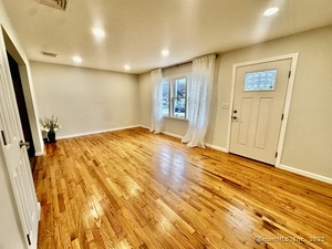 Homes for sale in Milford, CT | 26 Riverdale Rd, Milford, CT 06460 | MLS# 24106564