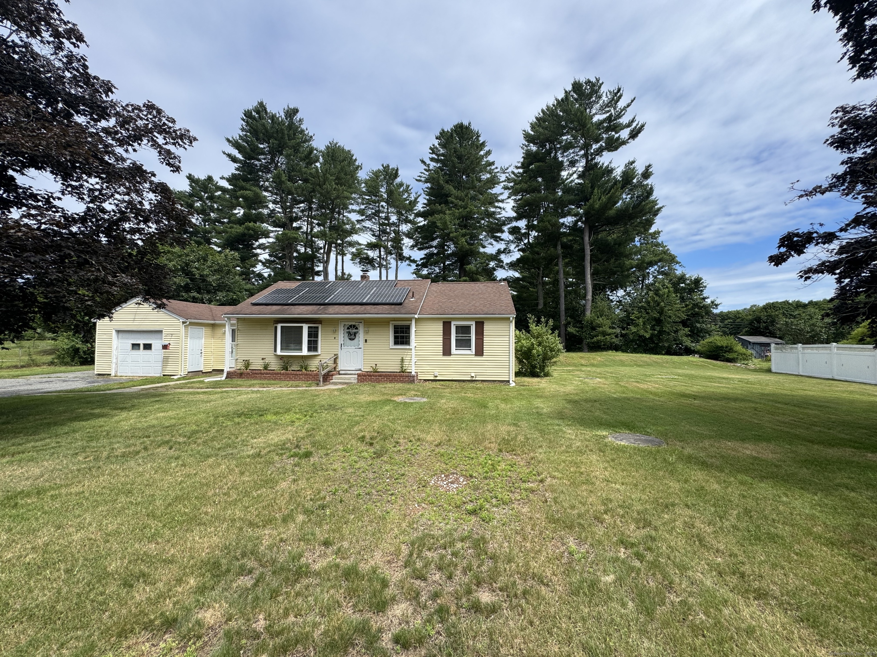 8 Jolley Road Plainfield CT