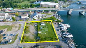 Homes for sale in Waterford, CT | 377 Mago Point Way #1, Waterford, CT 06385 | MLS# 24108265